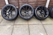 genuine-20-inch-ferrari-pista-488-wheels-mich