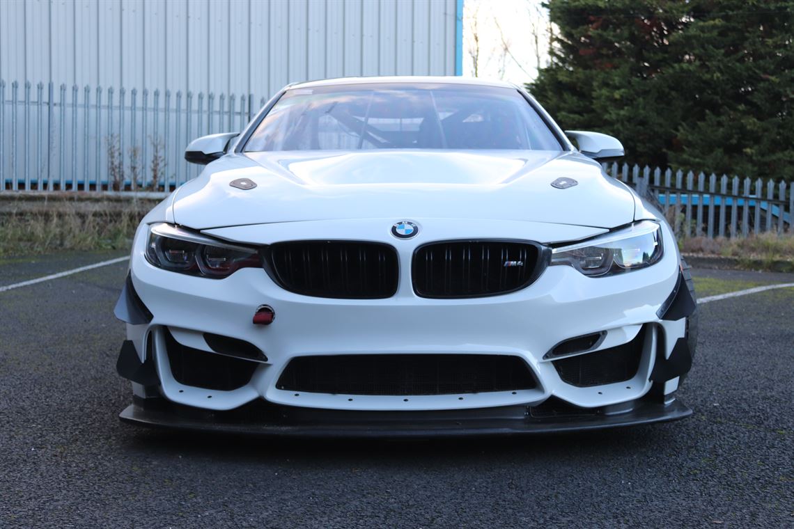 bmw-m4-gt4-evo-2021-homologated