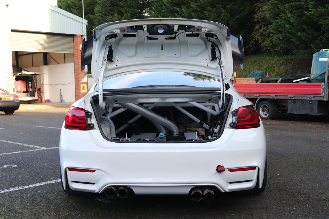 bmw-m4-gt4-evo-2021-homologated