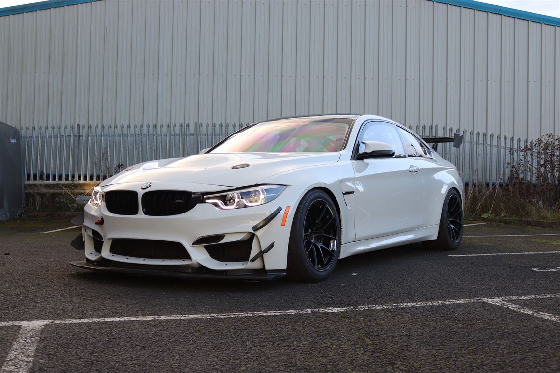bmw-m4-gt4-evo-2021-homologated