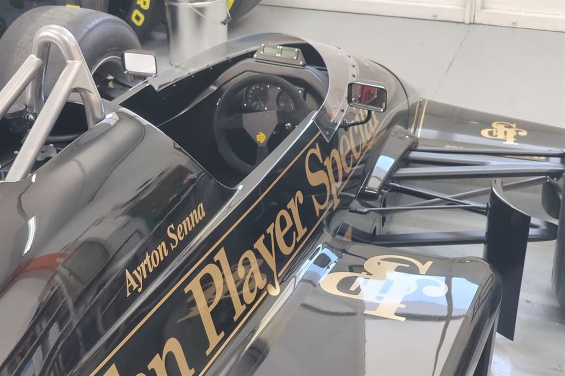 f1-lotus-97t-ayrton-senna