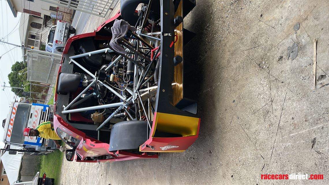 renault-megane-trophy