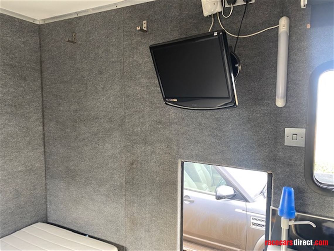 race-car-transporter-with-awning