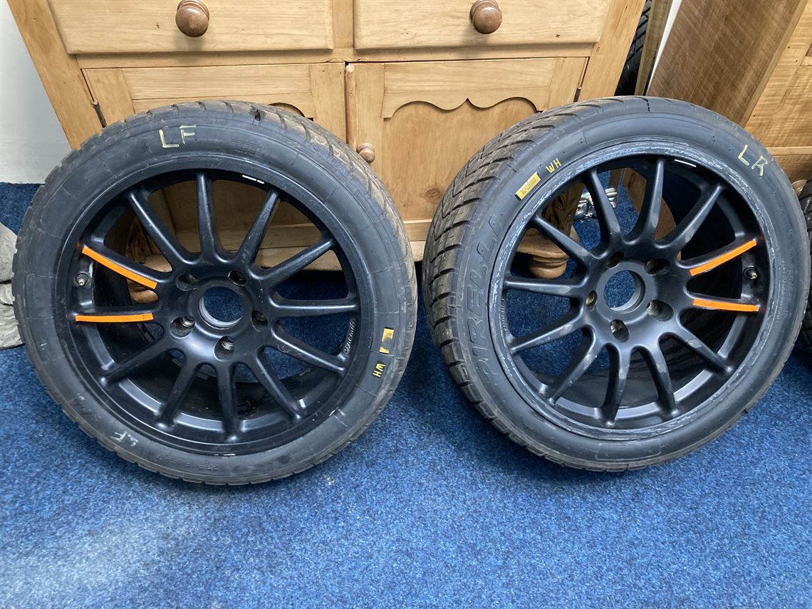 porsche-996997---18-team-dynamics-5mm-pirelli