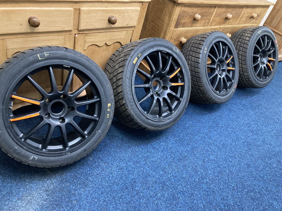 porsche-996997---18-team-dynamics-5mm-pirelli