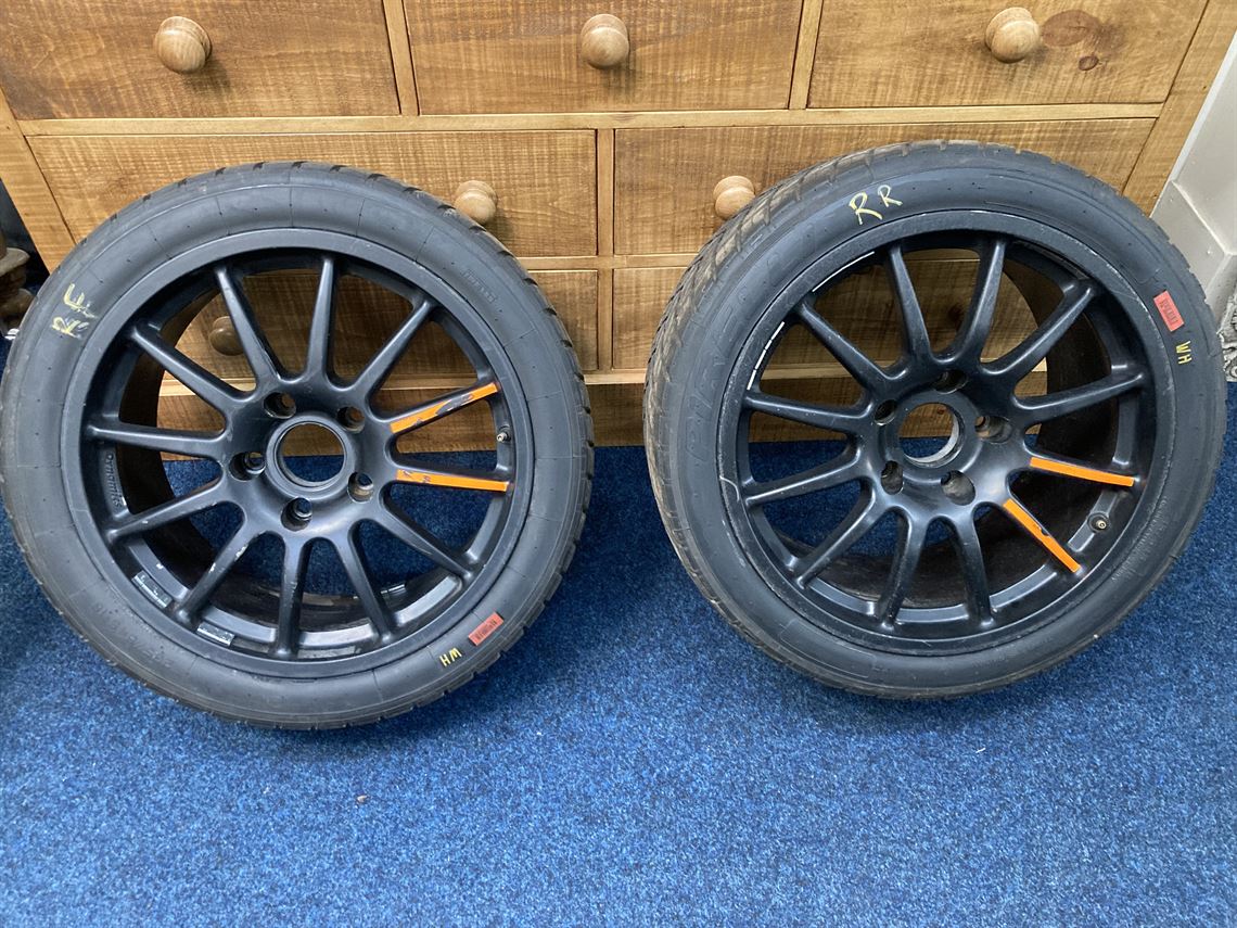 porsche-996997---18-team-dynamics-5mm-pirelli