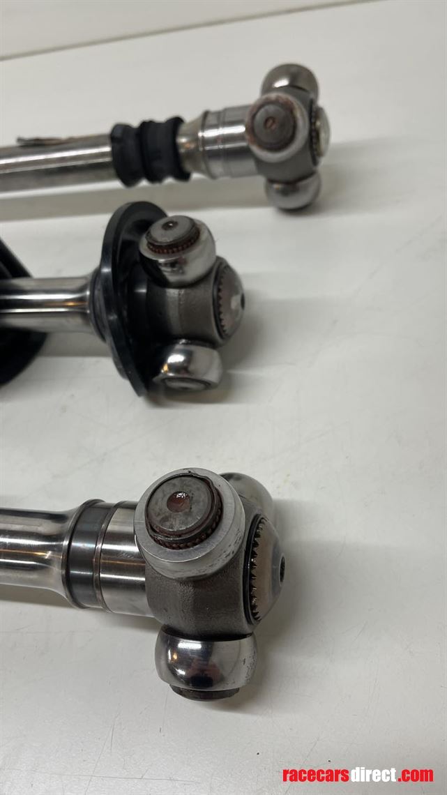 3x-tripod-driveshafts-6