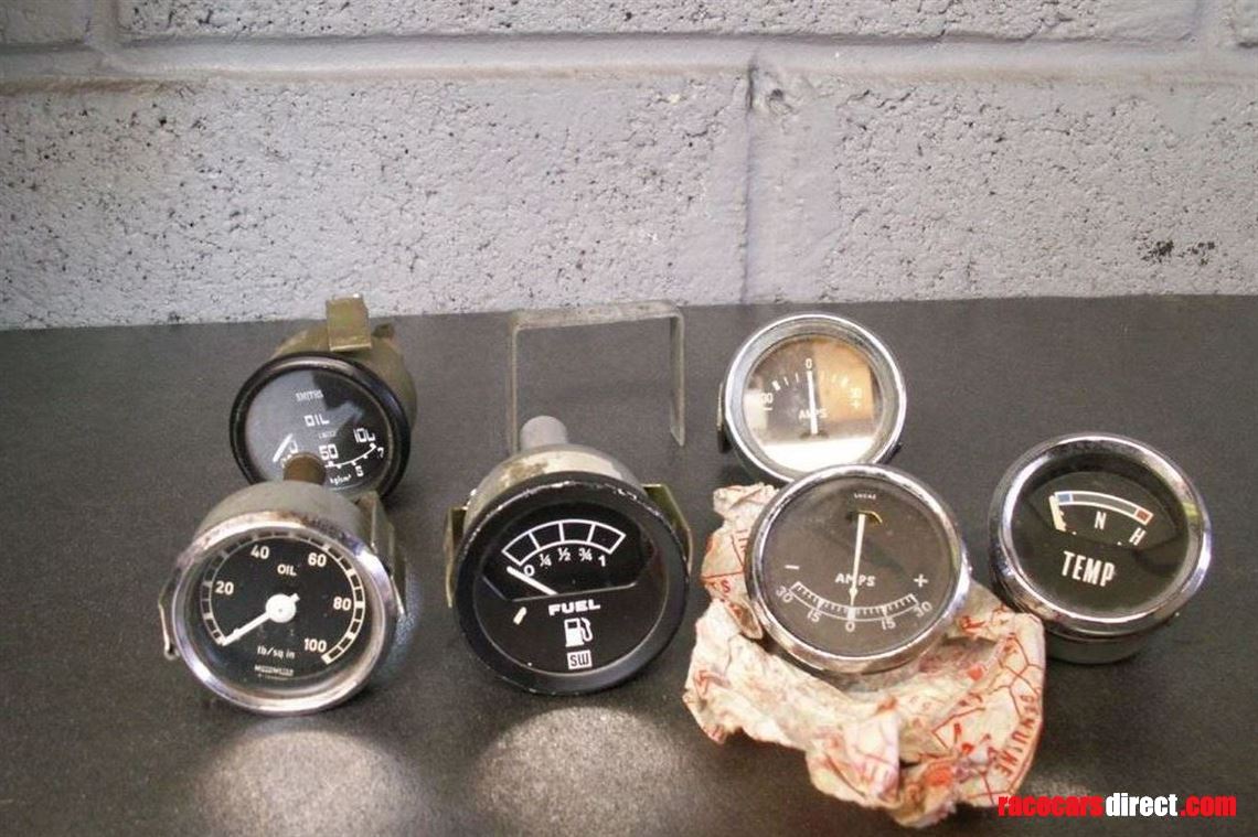 classic-2-inch-gauges-lucas-sw-motometer-x8-e