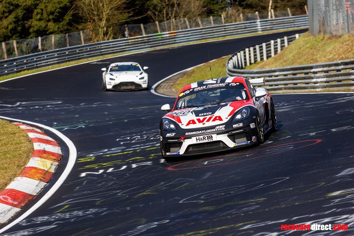 driver-place-24h-nbr-qualifiers-porsche-cayma