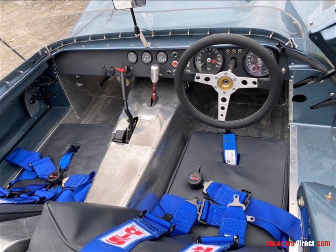 lister-knobbly-jaguar-evocation