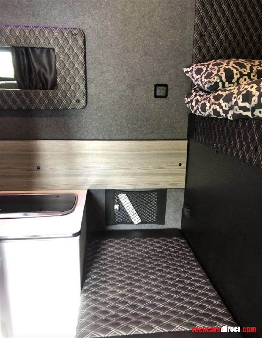 race-truckaccommodation