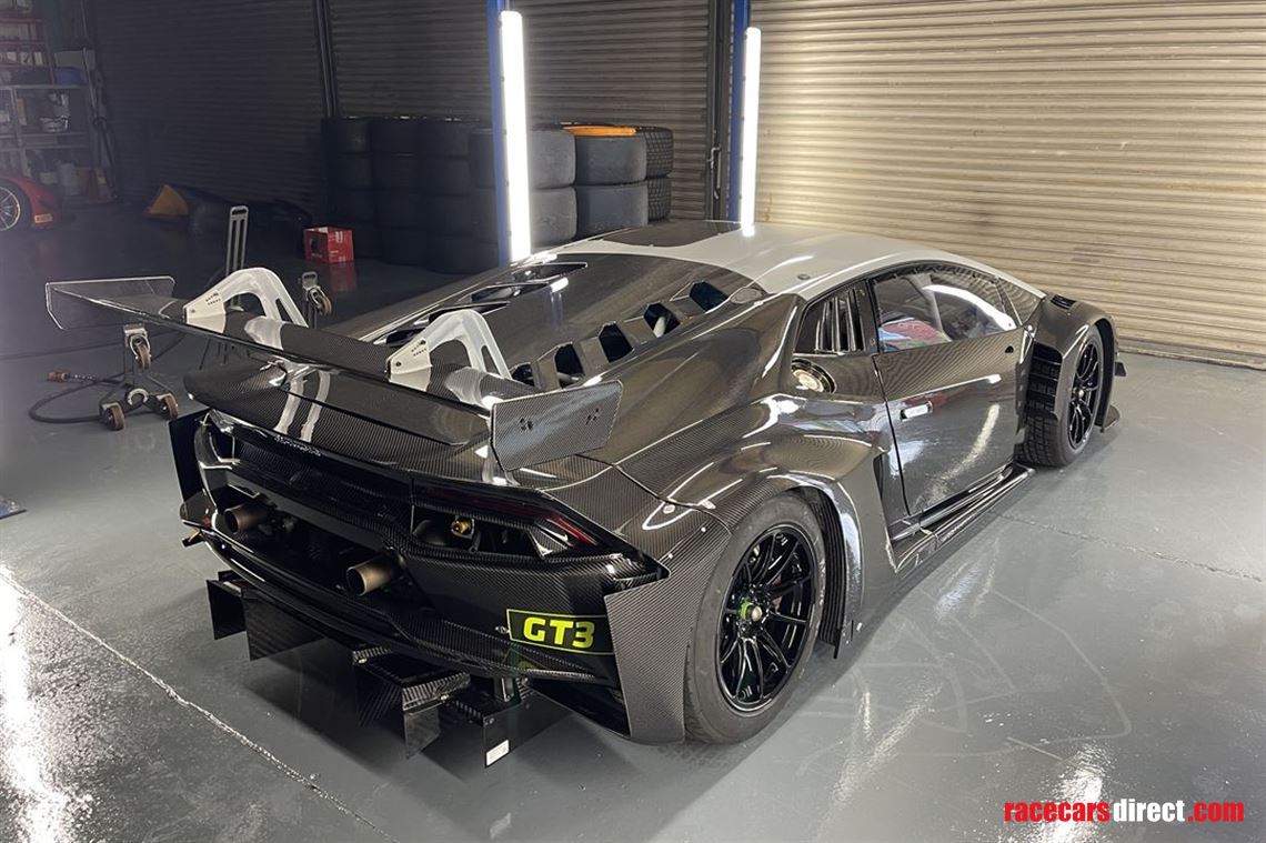 lamborghini-huracan-gt3-evo-2022