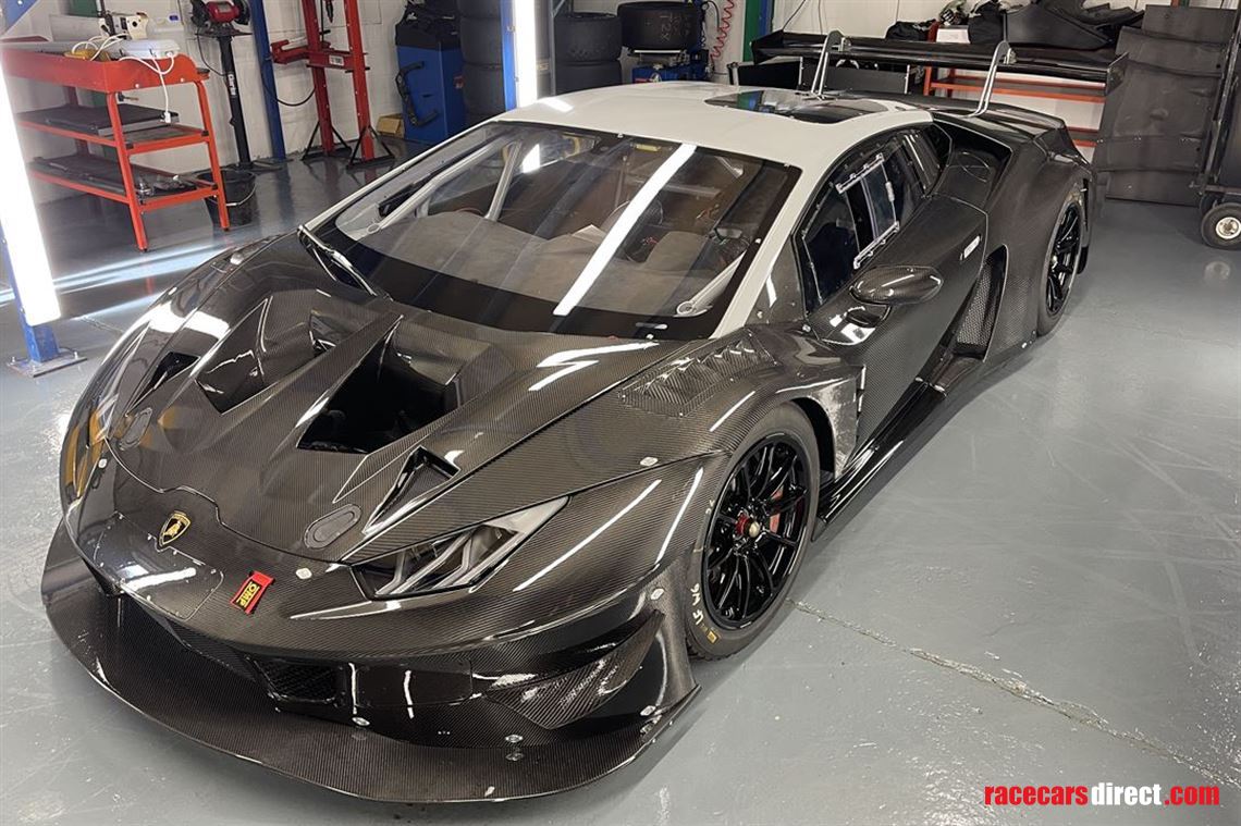 lamborghini-huracan-gt3-evo-2022