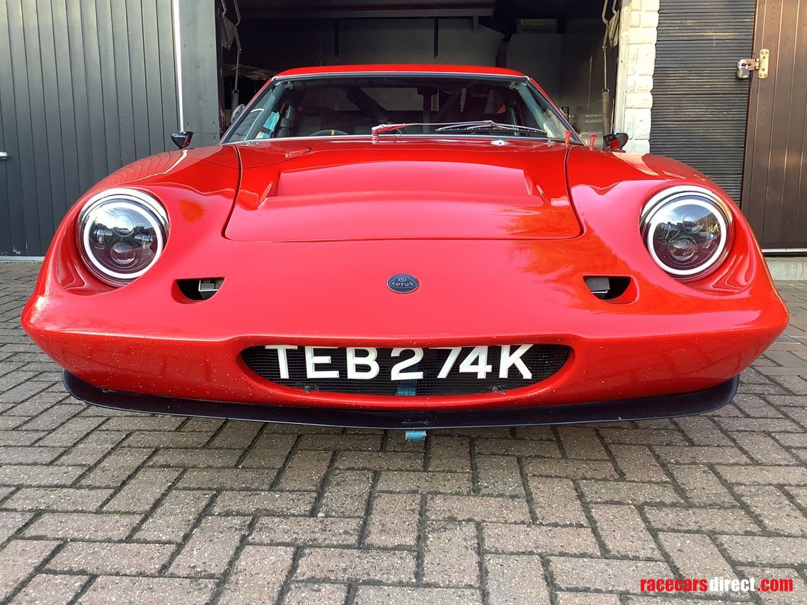 lotus-europa-banks-47a