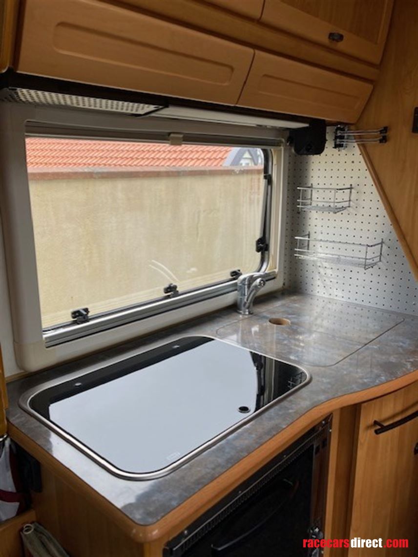 hymer-mercedes-s660-motorhome