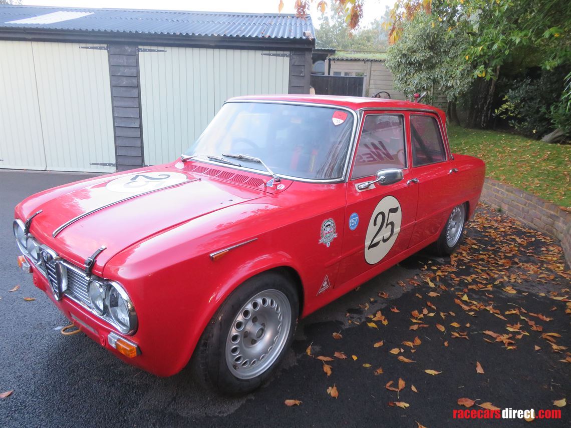 1965-alfa-romeo-giulia-super-ti-historic-race