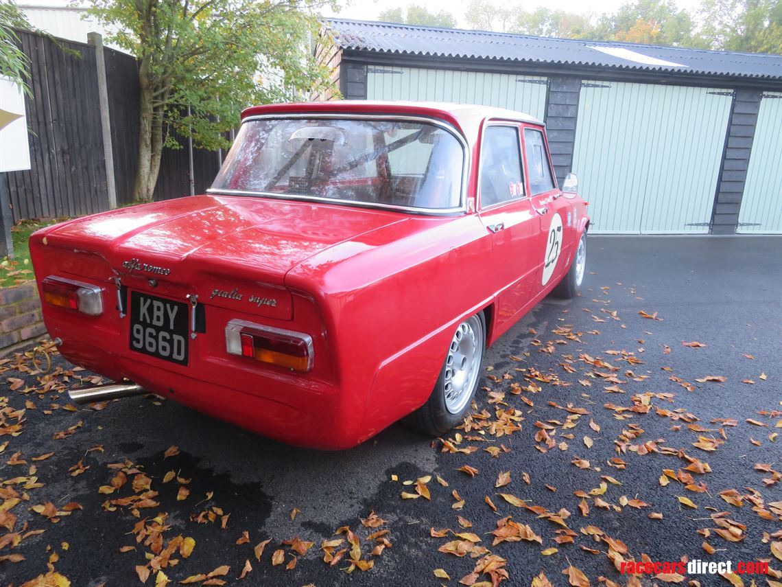 1965-alfa-romeo-giulia-super-ti-historic-race