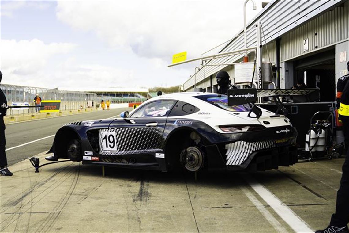 mercedes-amg-gt3-evo