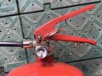 lifeline-2000-in-cockpit-extinguisher