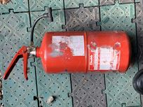 lifeline-2000-in-cockpit-extinguisher