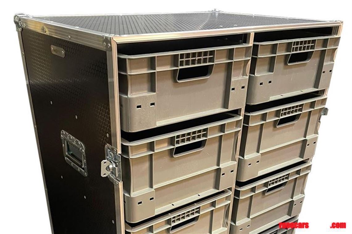 vmep-8-euro-container-storage-flight-case---v