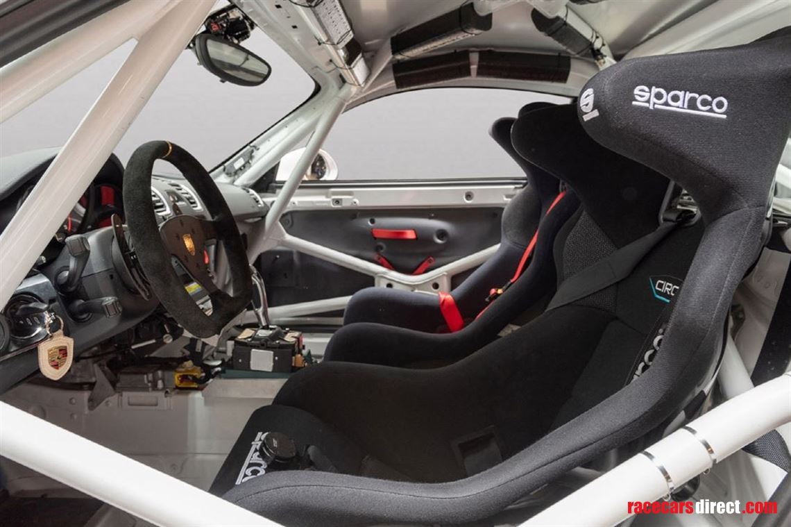 porsche-cayman-981-gt4-clubsport