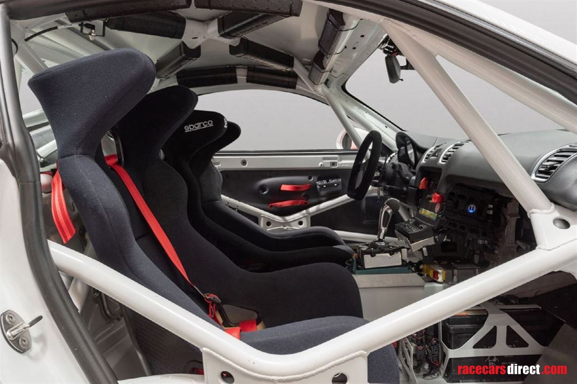 porsche-cayman-981-gt4-clubsport