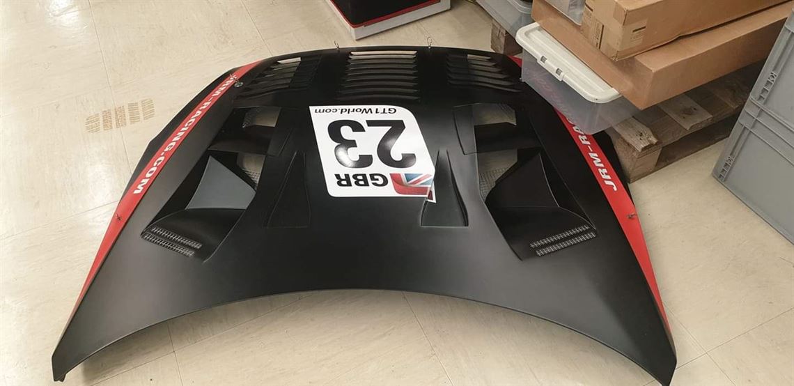 nismo-gt-r-gt1-ex-jrm-world-title-winning-car