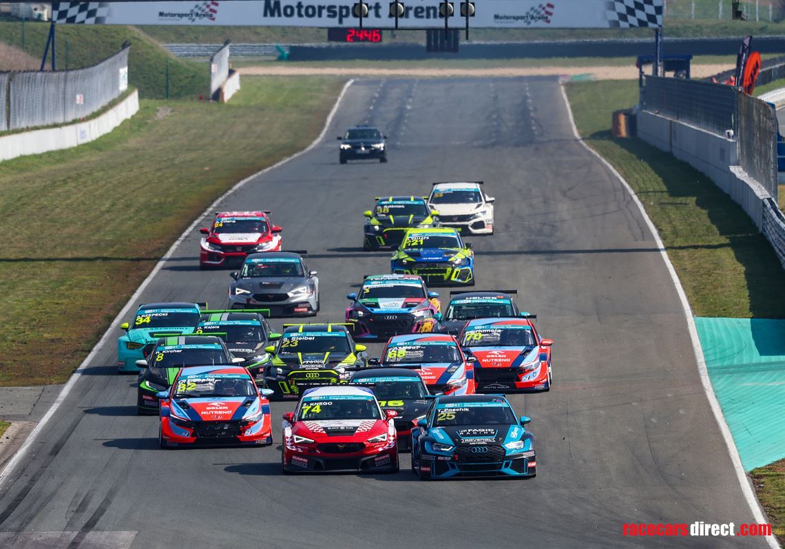 cupra-leon-competicion-tcr-mk4