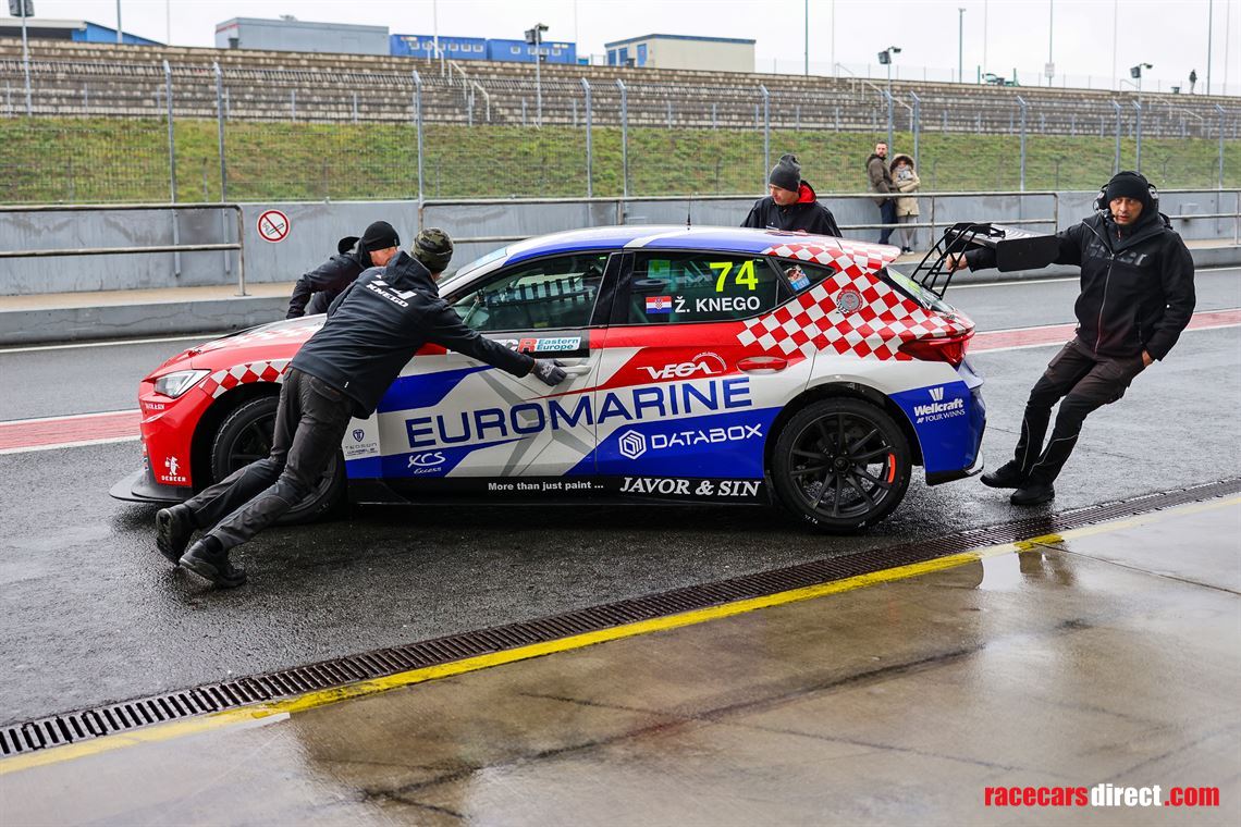 cupra-leon-competicion-tcr-mk4