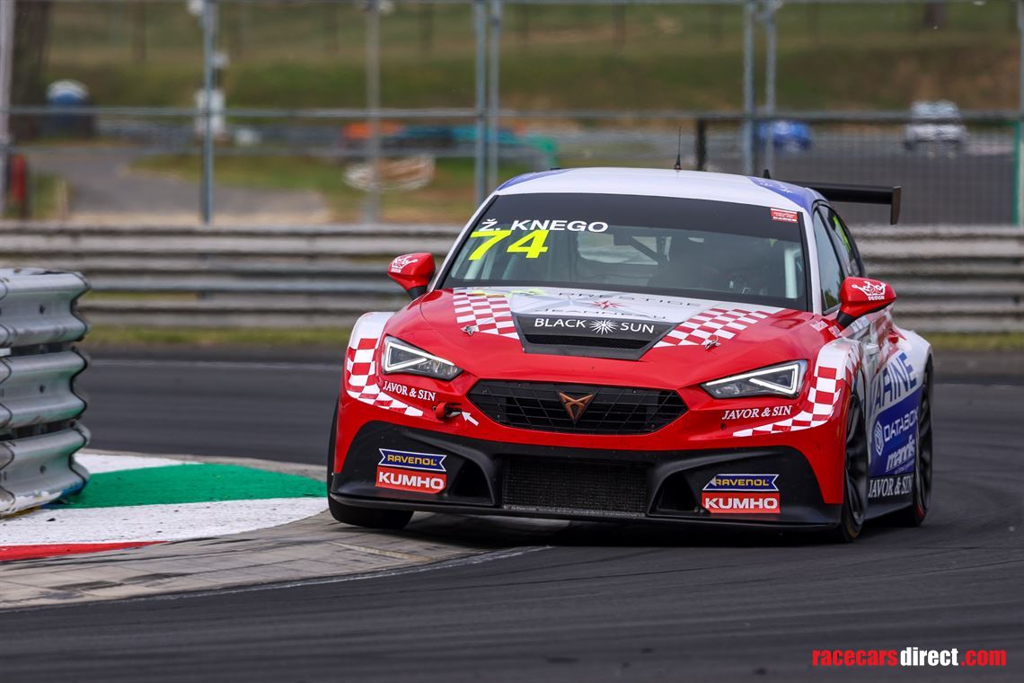 cupra-leon-competicion-tcr-mk4