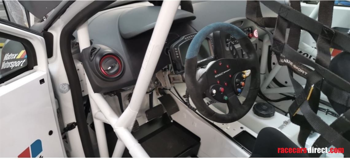 clio-cup-gen-4-race-car