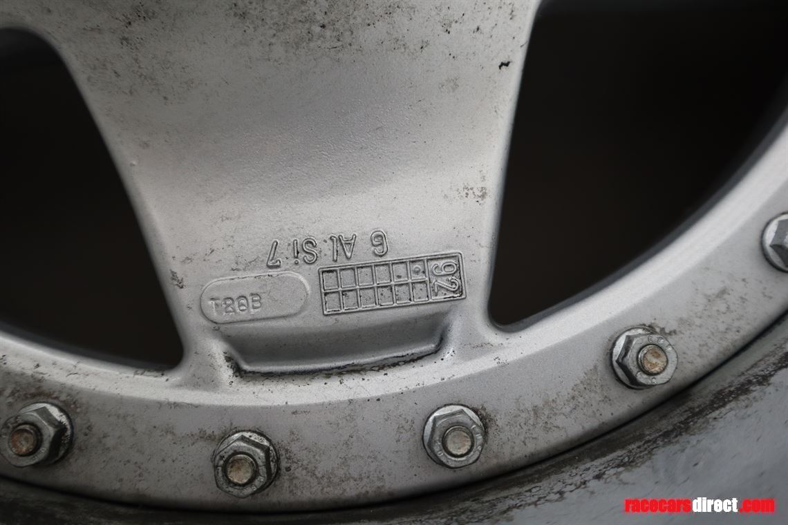 ferrari-f40-rear-wheel-13x17-original-speedli