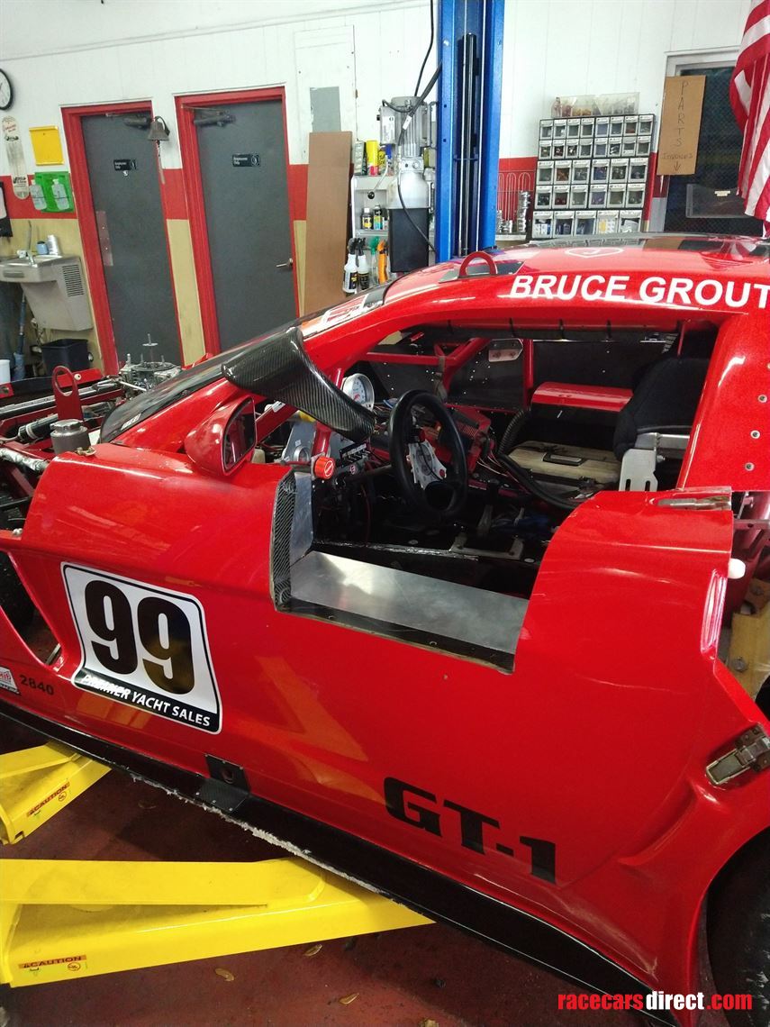 lg-motorsports-gt1-corvette-race-car