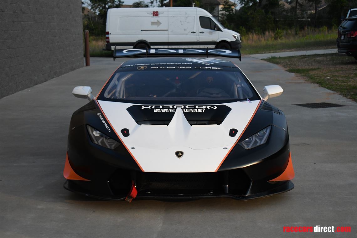 2016-lamborghini-huracan-super-trofeo