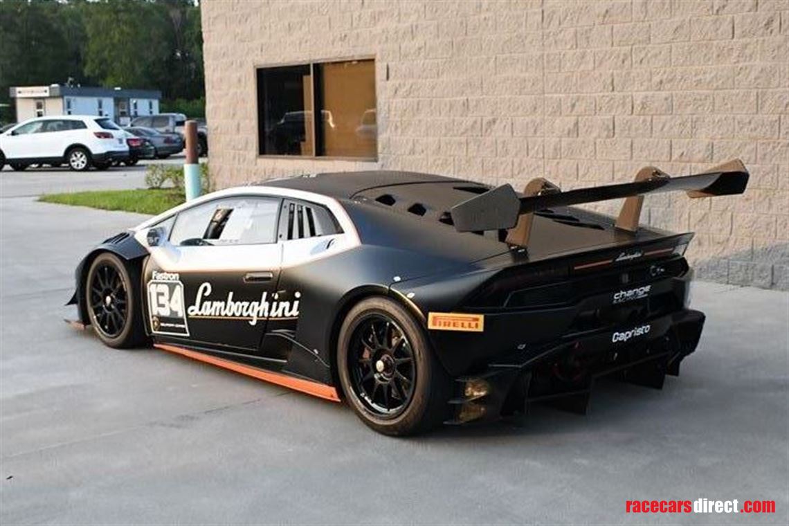 2016-lamborghini-huracan-super-trofeo