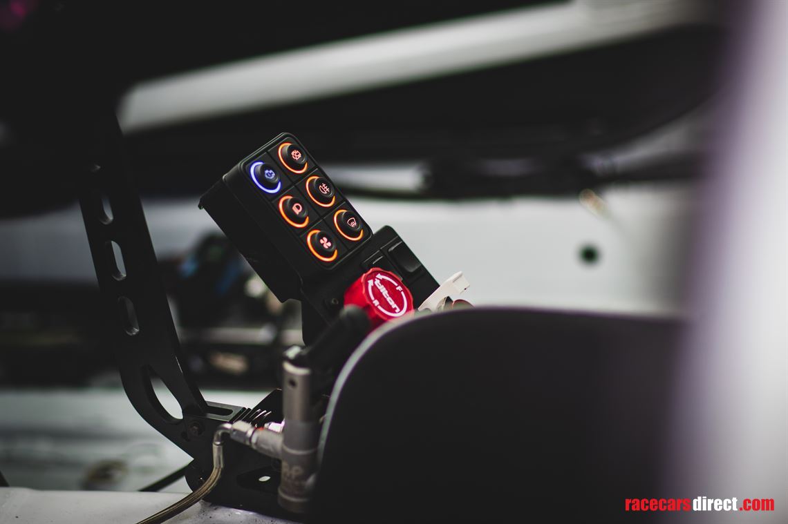 2020-hyundai-i30-n-tcr-ex-gabriele-tarquini