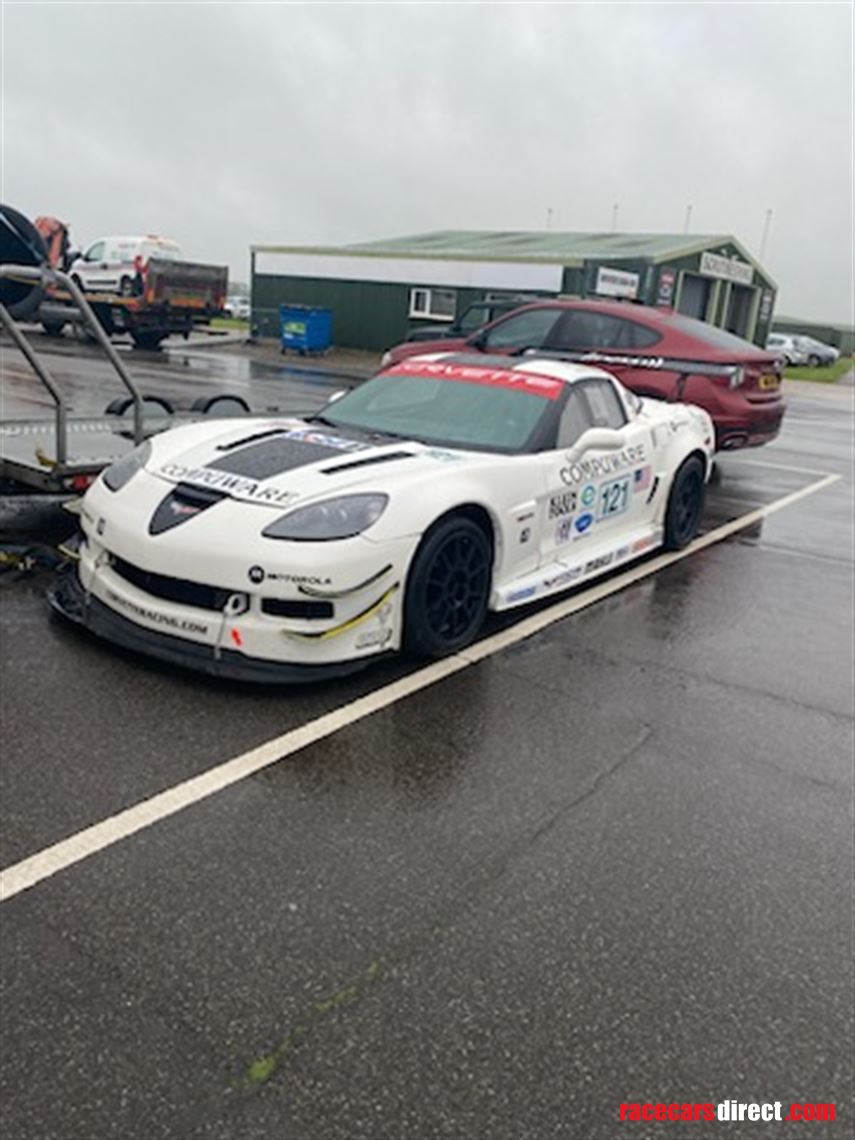 corvette-c6-zo6-full-race-car