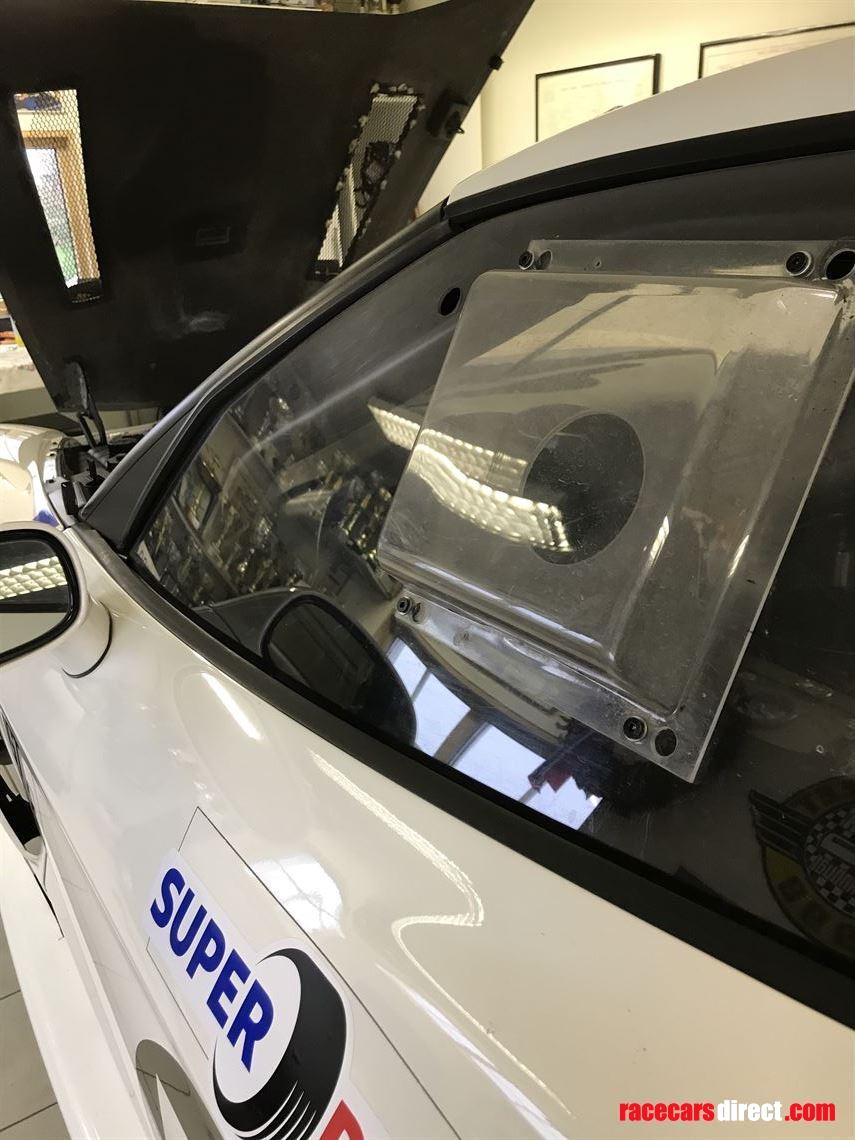 corvette-c6-zo6-full-race-car