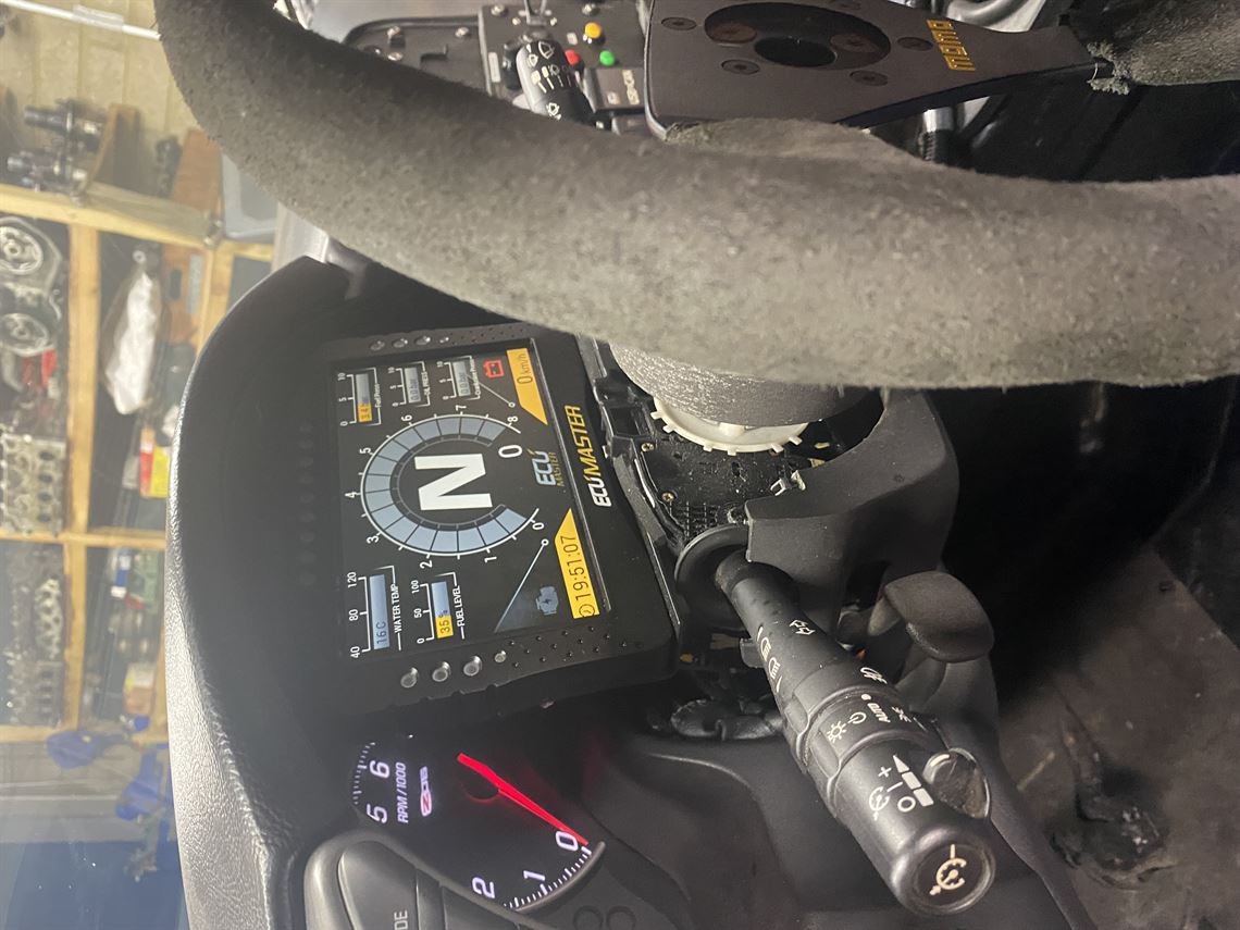 corvette-c6-zo6-full-race-car