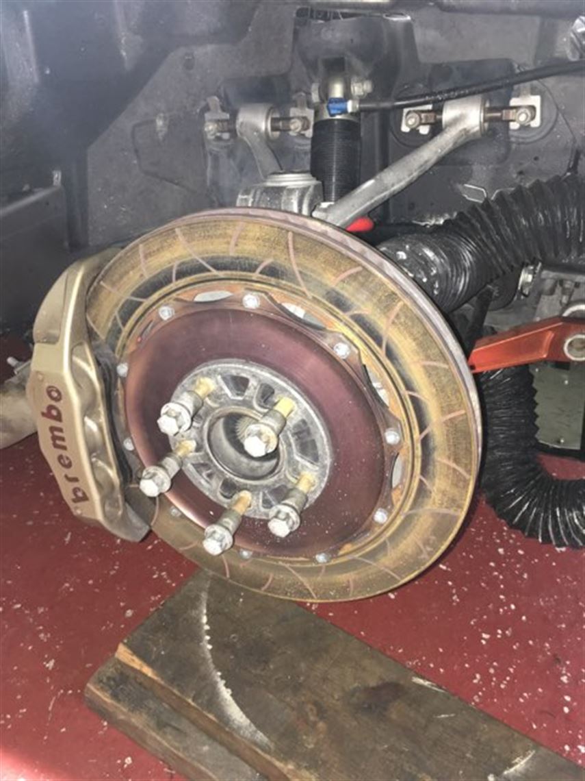 corvette-c6-zo6-full-race-car