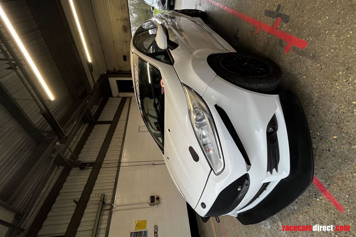 fiesta-st180-race-car