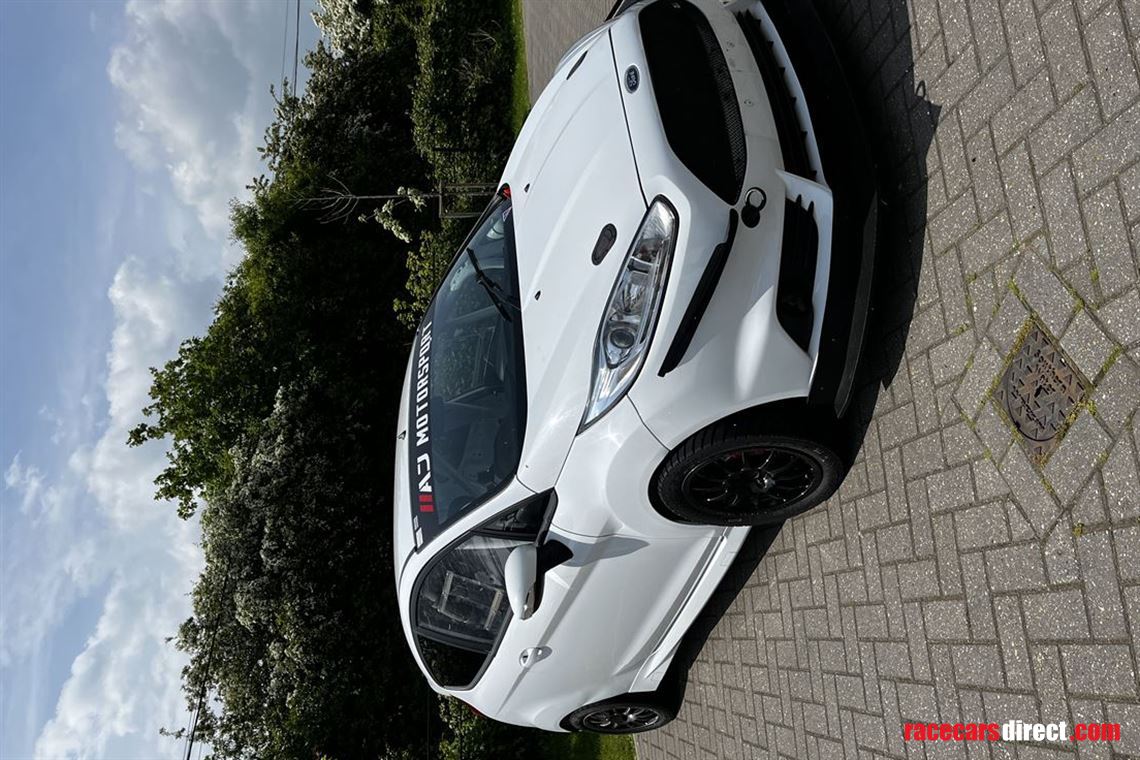 fiesta-st180-race-car