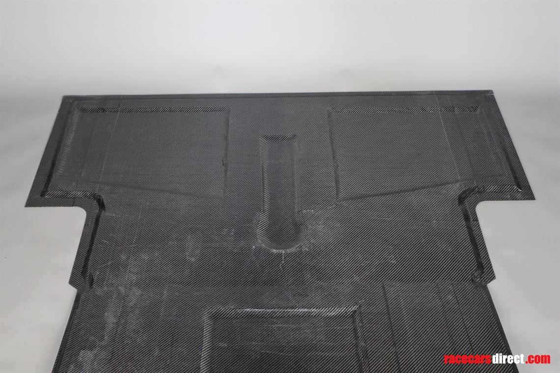 porsche-911-gt1-rear-diffusor