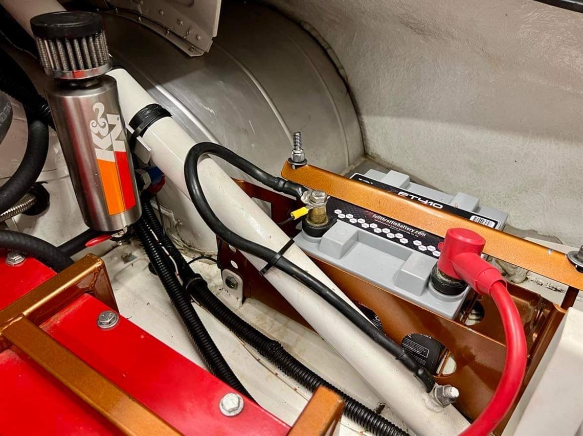 triumph-tr8---1977-imsa-g44-tribute