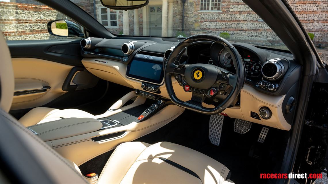 ferrari-gtc4-lusso-t-v8