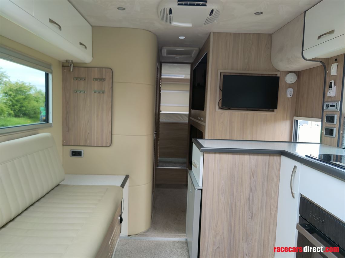 iveco-daily-motorhome--high-spec