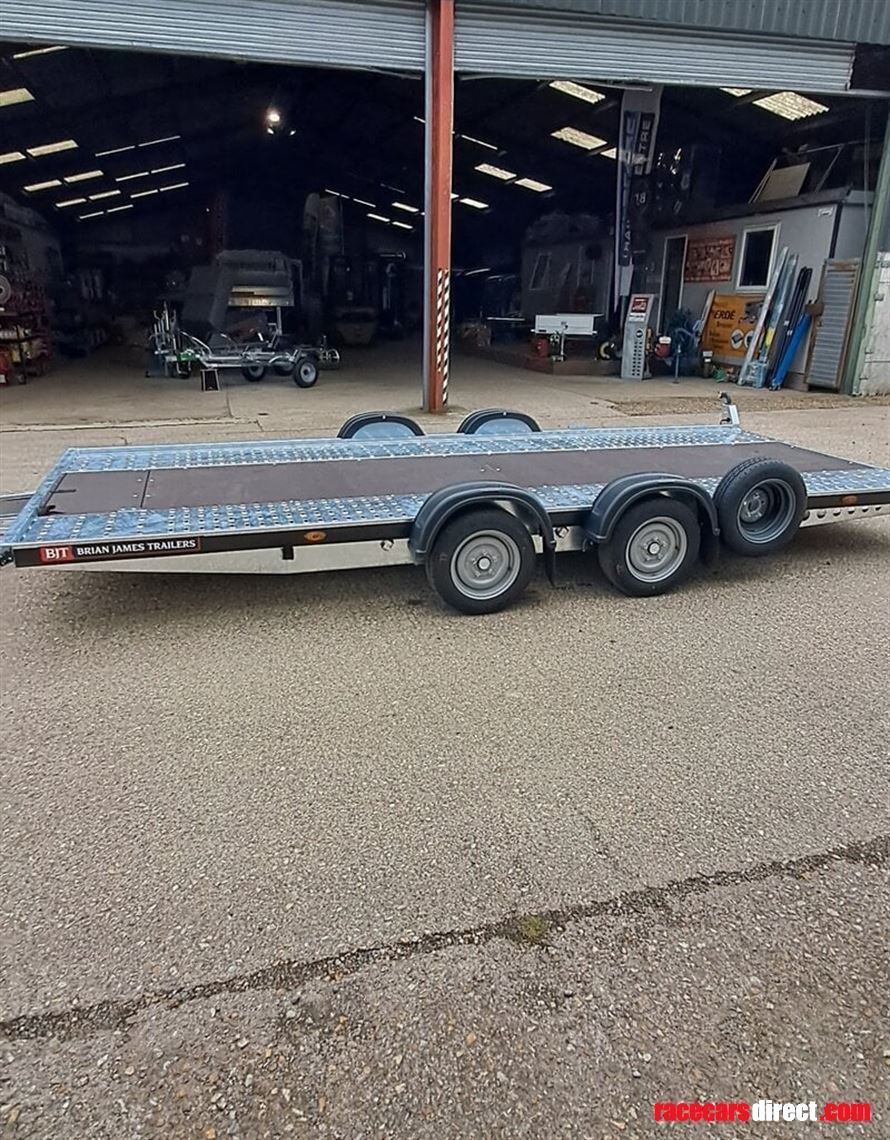 brian-james-125-2424-a4-transporter-model-5m