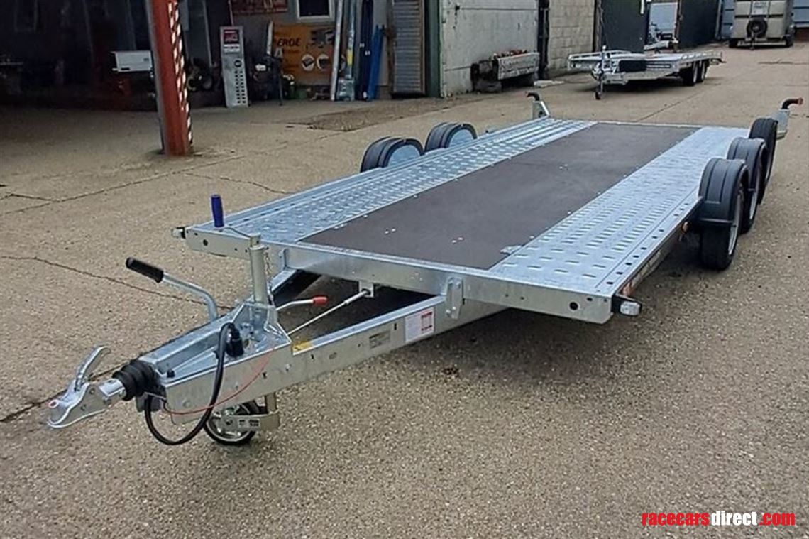 brian-james-125-2424-a4-transporter-model-5m