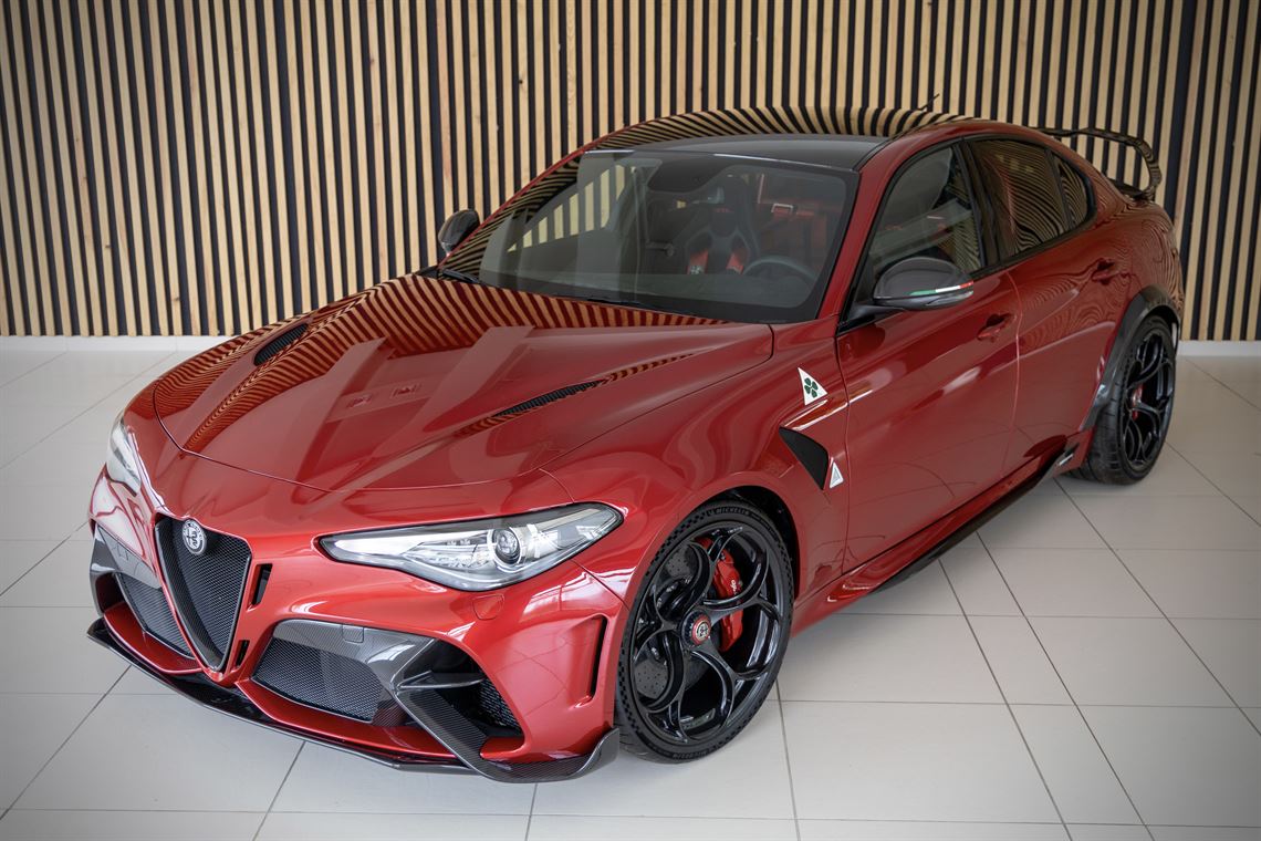 limited-alfa-romeo-gtam-no-303-is-for-sale